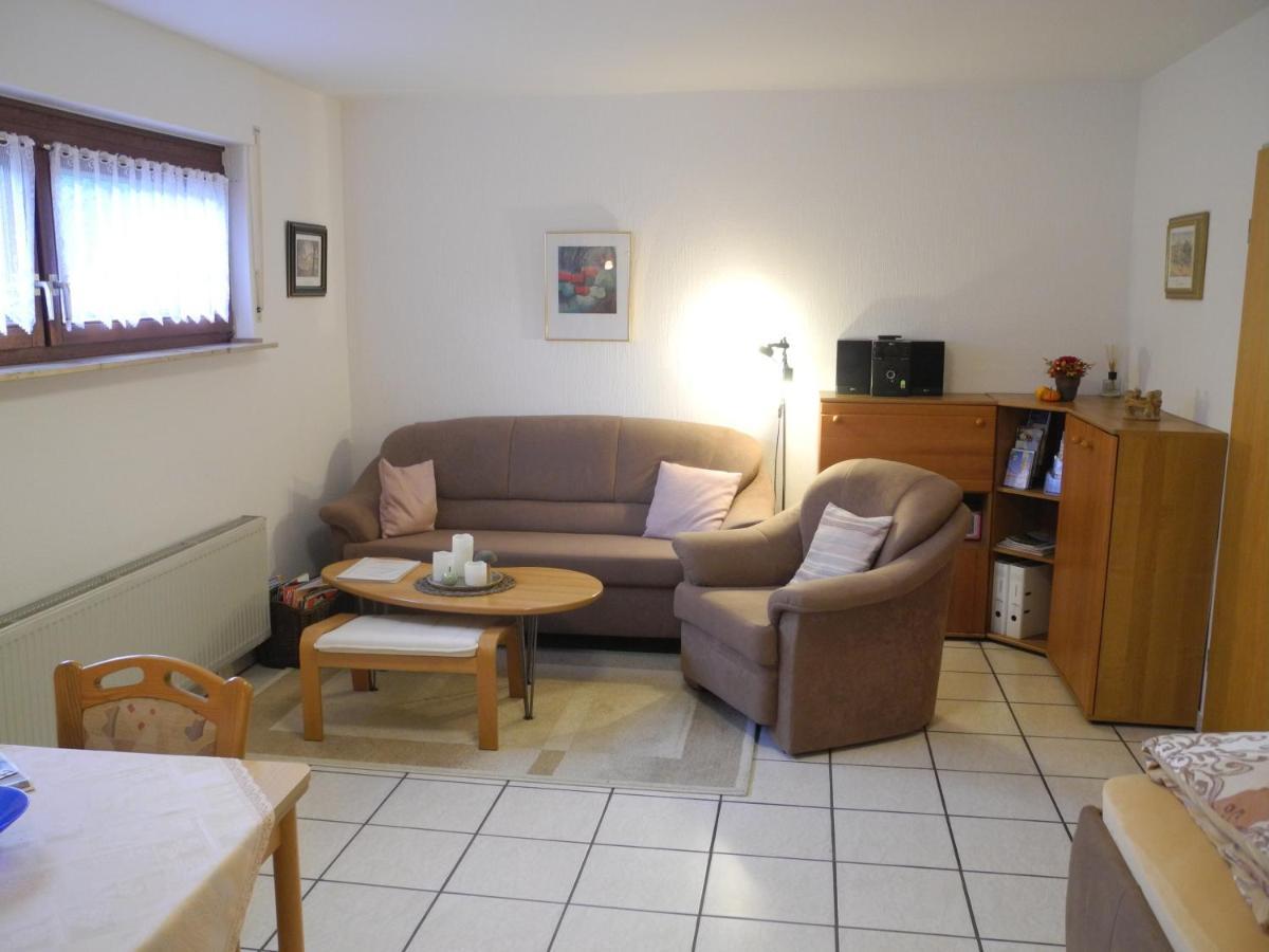 Ferienwohnung Heinen Андернах Екстериор снимка